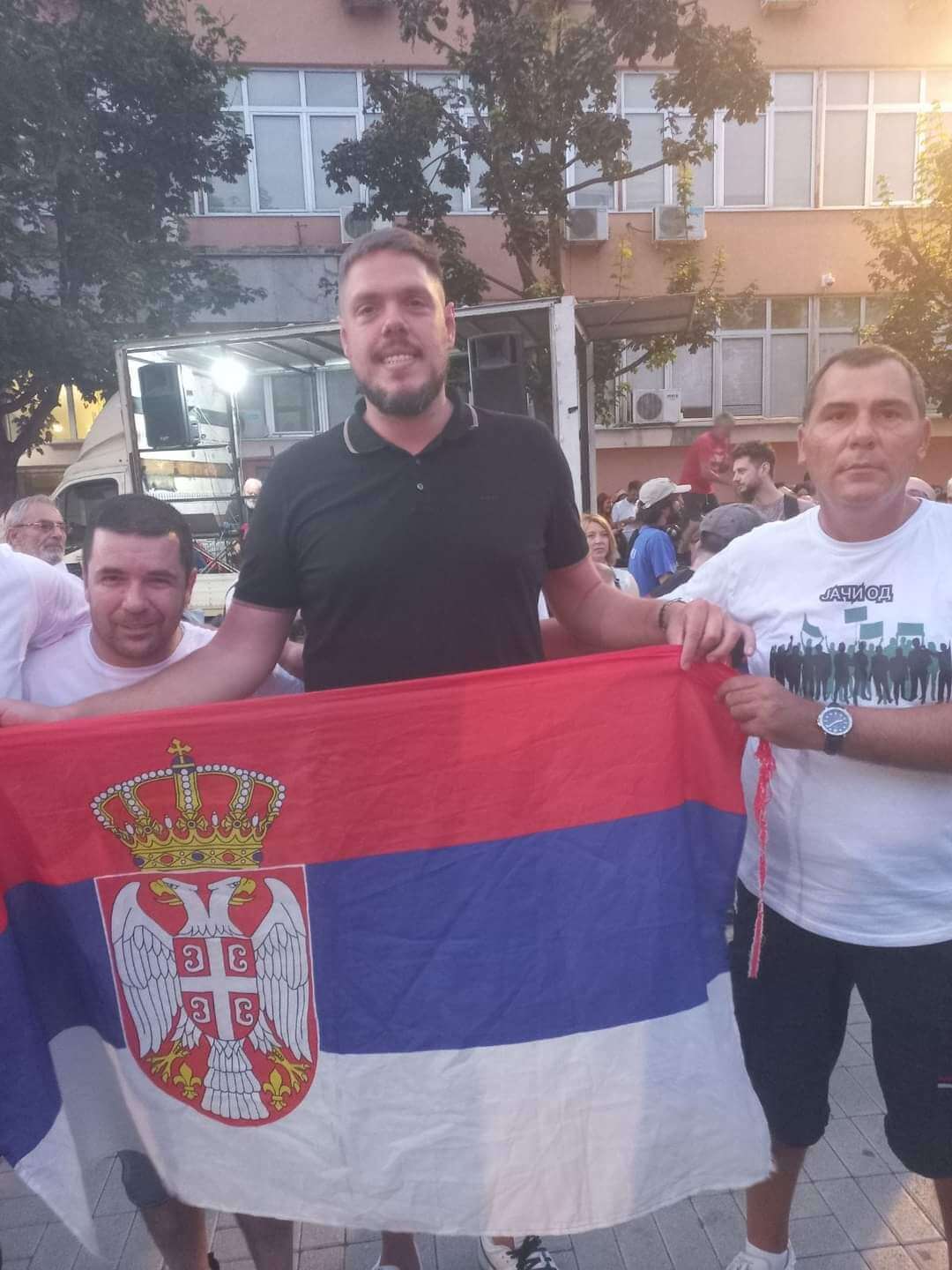 Opis slike 2